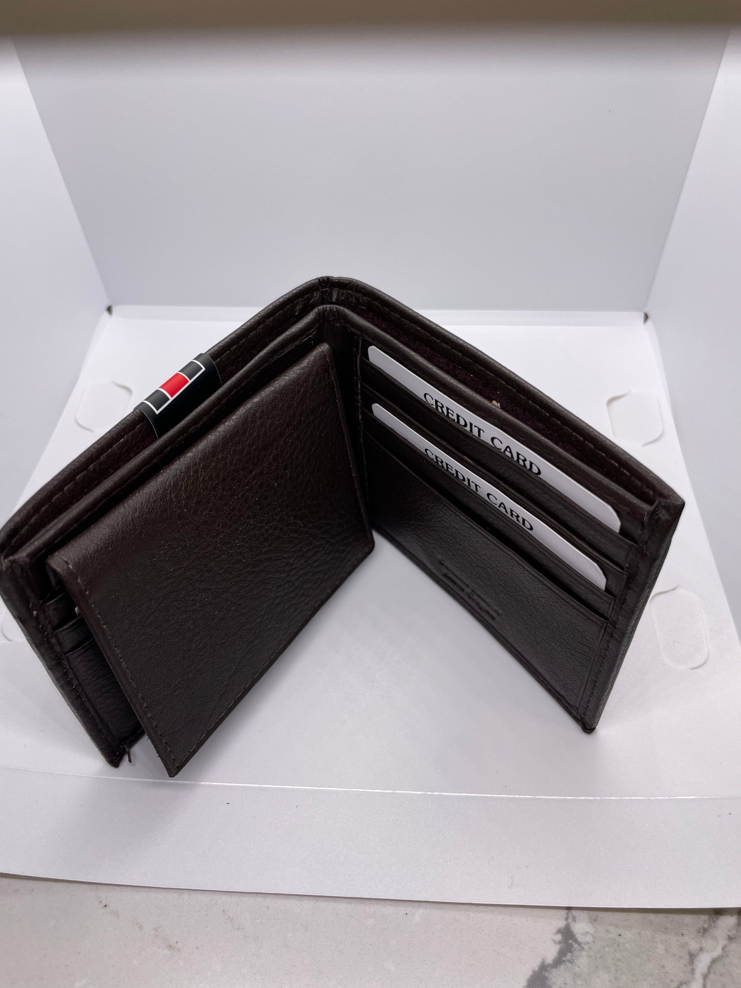 Paul & Taylor bi-fold men’s wallets