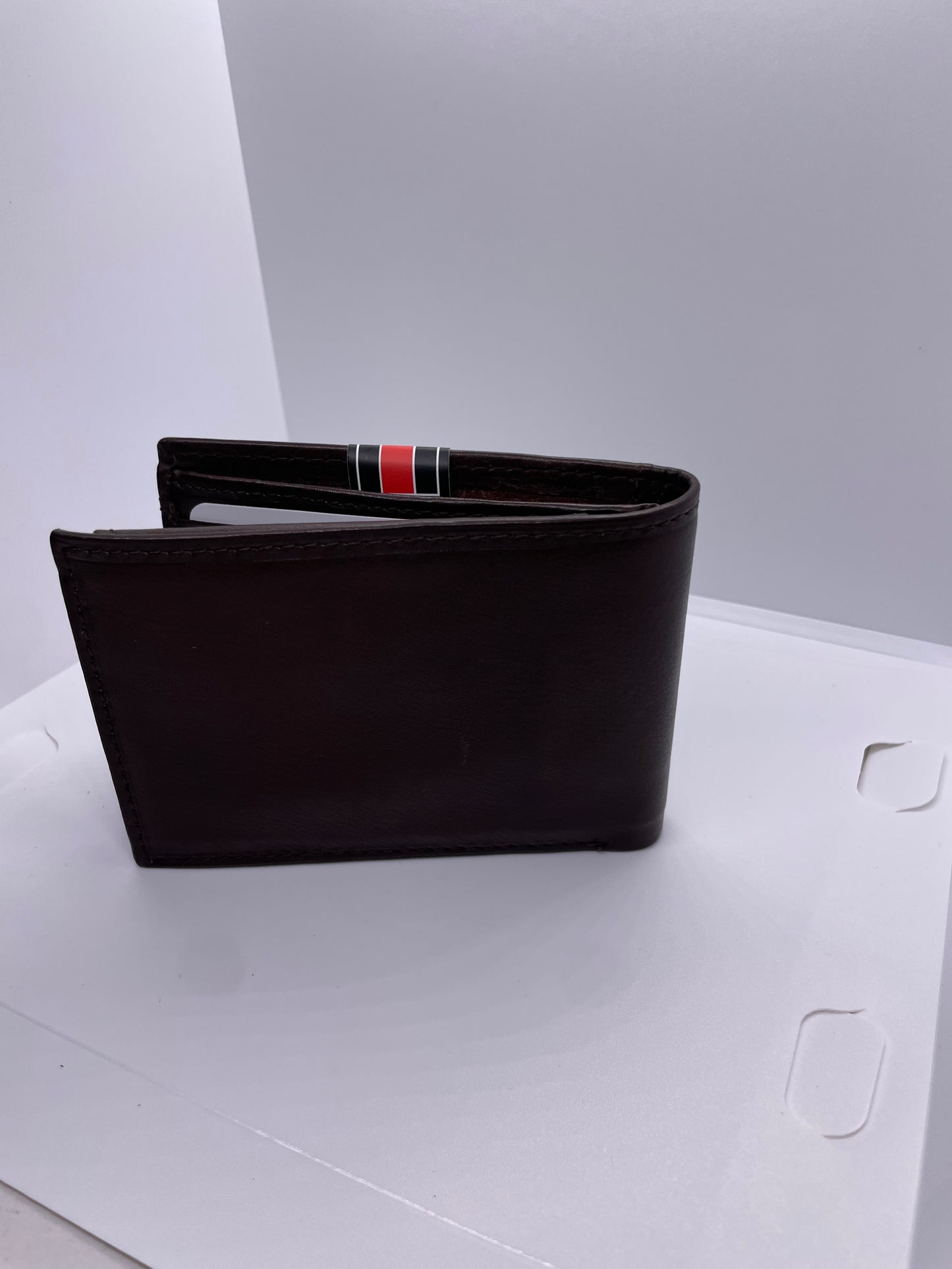 Paul & Taylor bi-fold men’s wallets